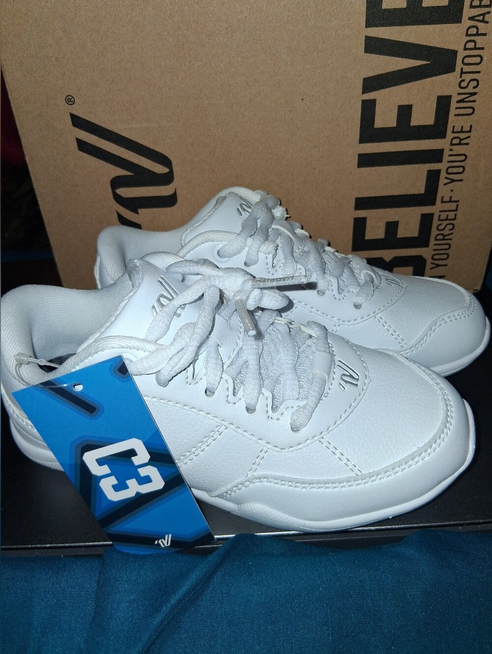 Varsity C3 White Dance/Cheer Shoes Sz. Child 13 NIB